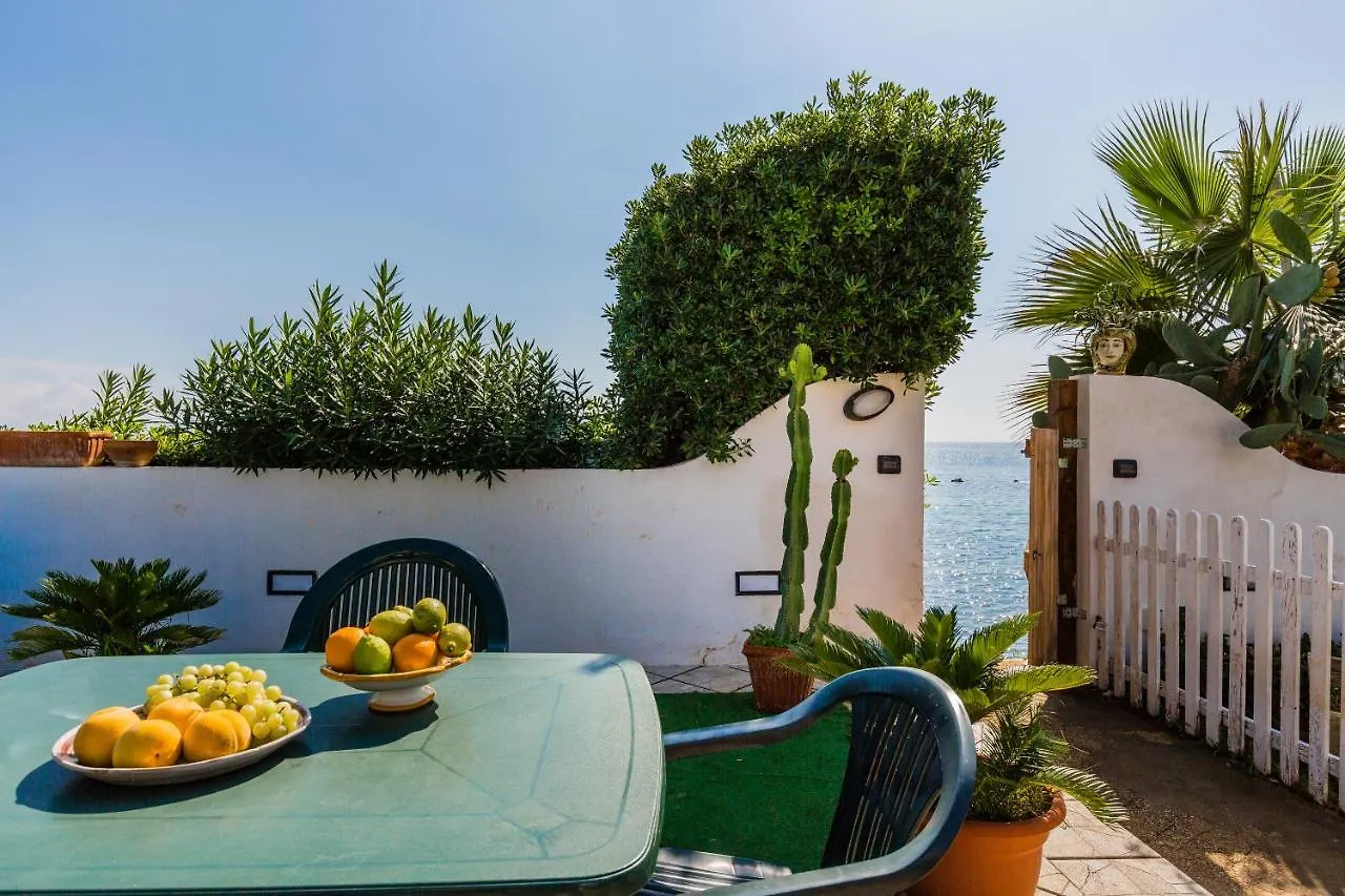 Blumarine On The Sea, Parking & Wifi Villa Avola Holiday home